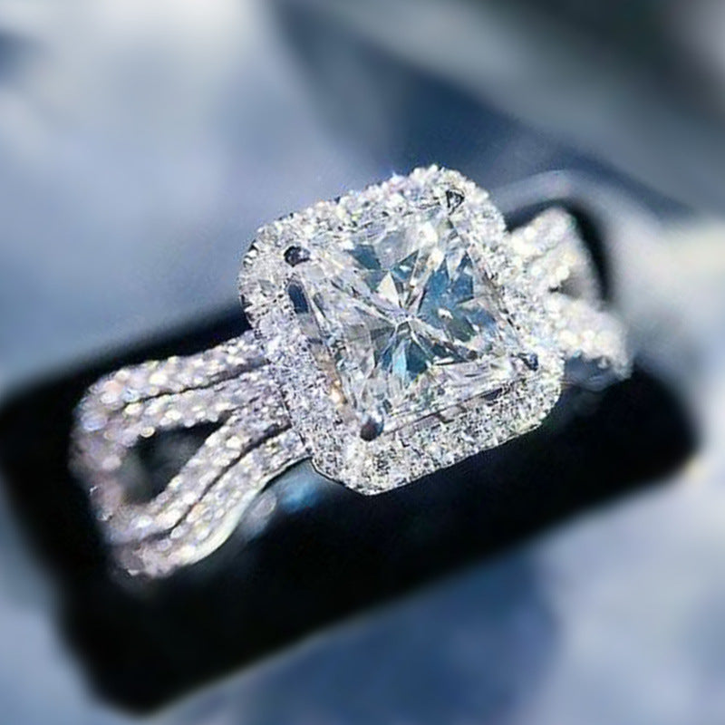 Exquisite Full Diamond Ladies Engagement Ring