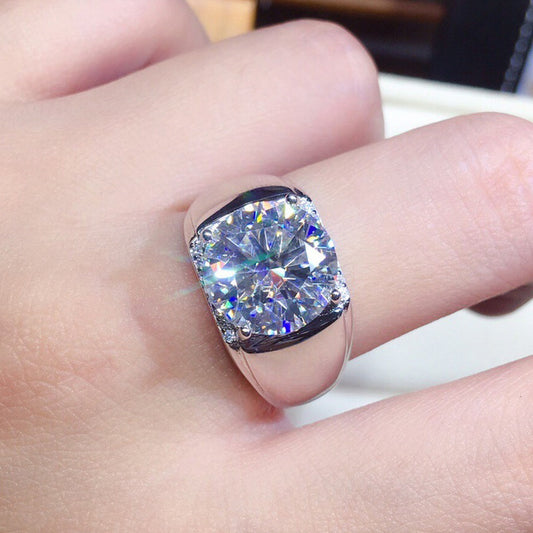 Men's Hearts And Eight Arrows Simulation Moissanite Open Ring