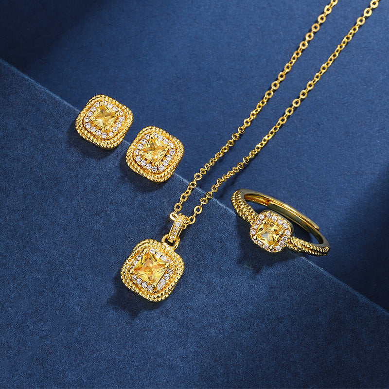 Women's Simple Gold Jewelry