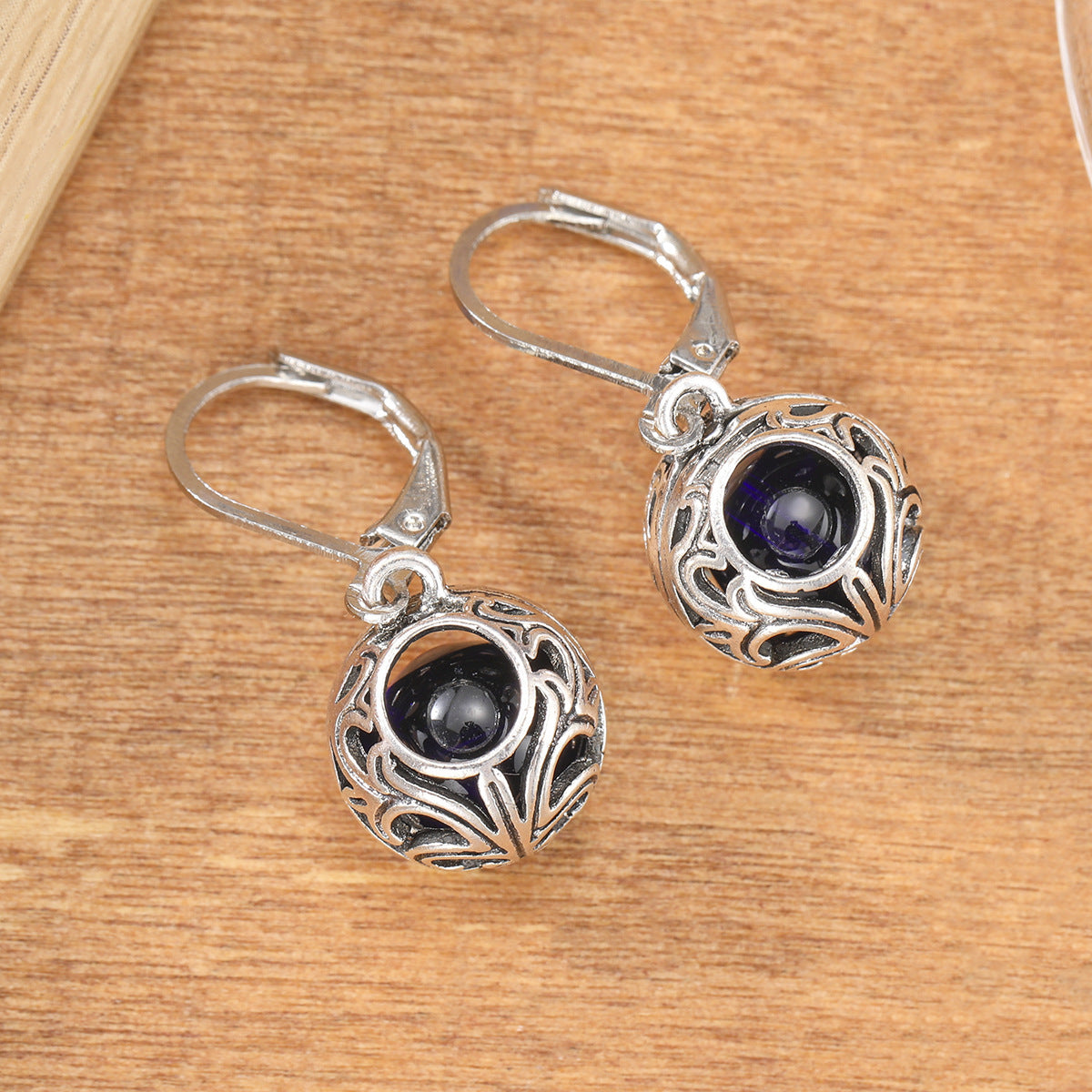 Vintage Engraving Gemstone Pendant Earrings