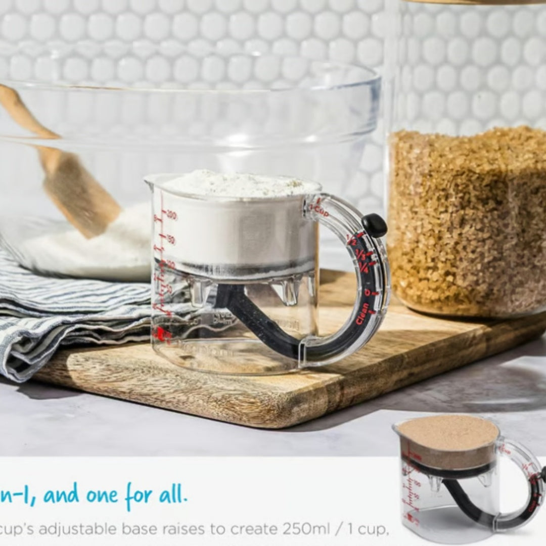 One-piece Adjustable Measuring Cup