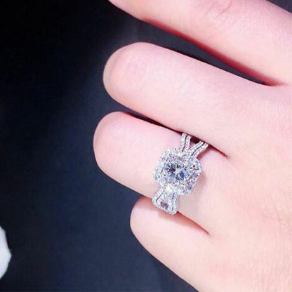 Exquisite Full Diamond Ladies Engagement Ring