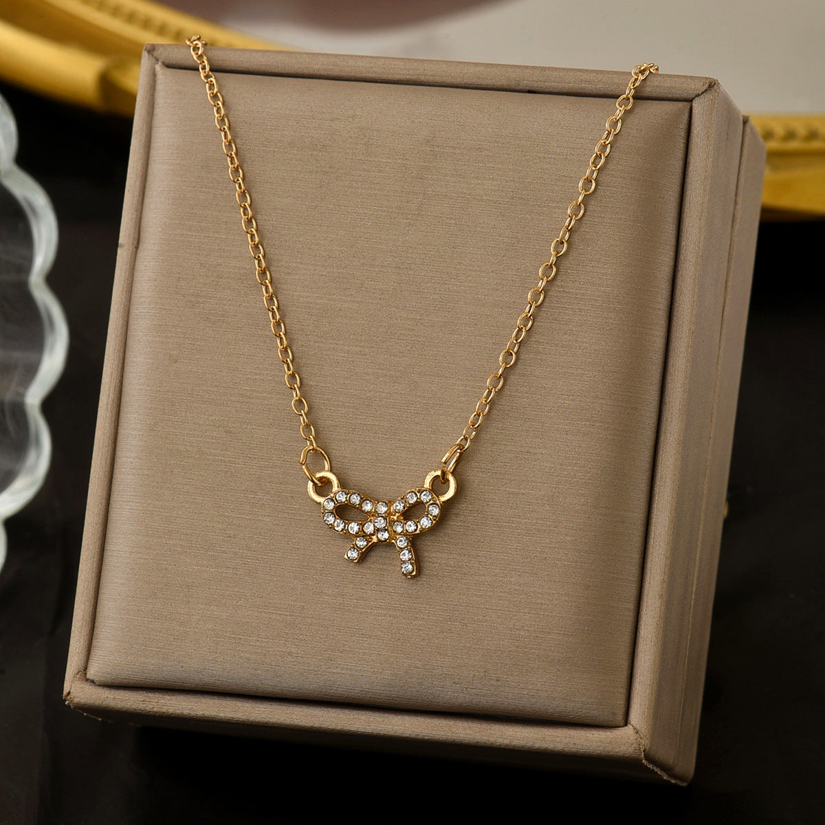 Fashion Bow Necklace Women's